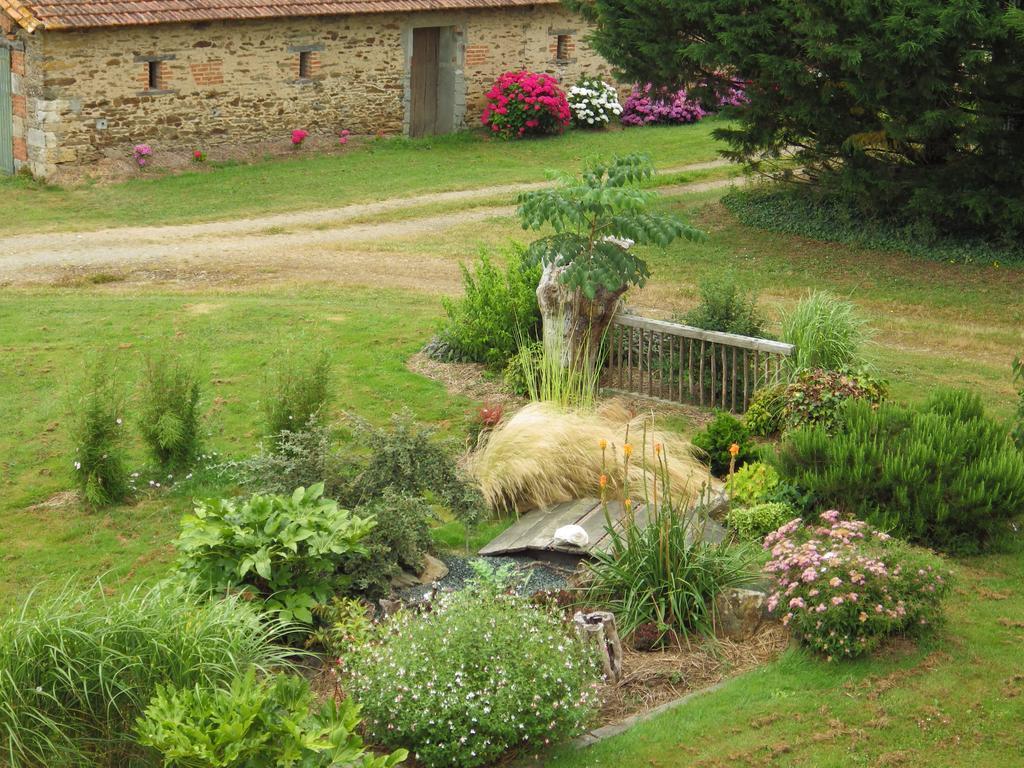 A La Haute Bouillere Panzió Chavagnes-les-Redoux Kültér fotó